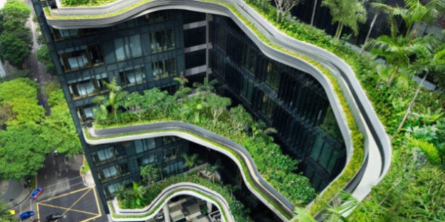Hôtel insolite: découvrez le Parkroyal on Pickering de Singapour et ses étonnants jardins en spirales