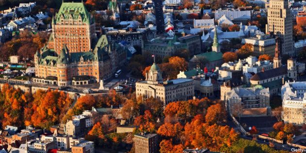 Quebec city is so beautiful during the indian summer here we can see Chteau Frontenac, Pice Building and old Quebec.