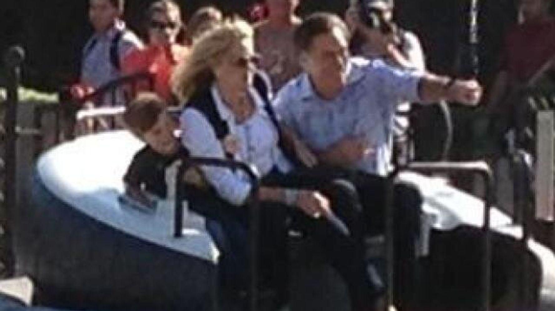 Mitt Romney Se Remet De Sa Défaite à Disneyland Photos Huffpost Nouvelles 