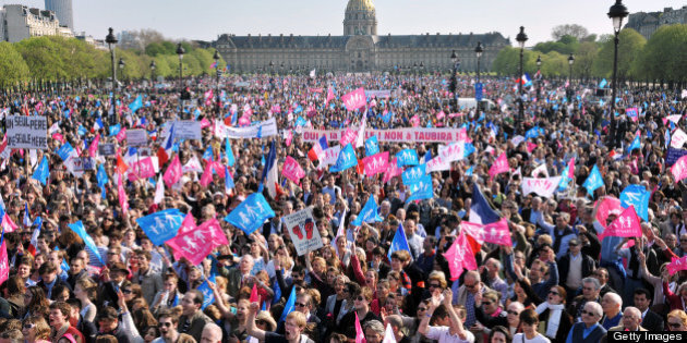 Paris: Grande Manifestation Contre La Légalisation Du Mariage Gai ...