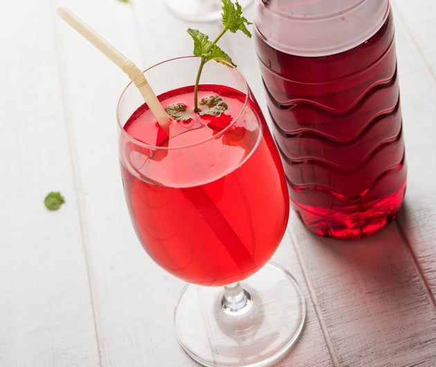10 Best Indian Foods And Drinks To Cool You Down This