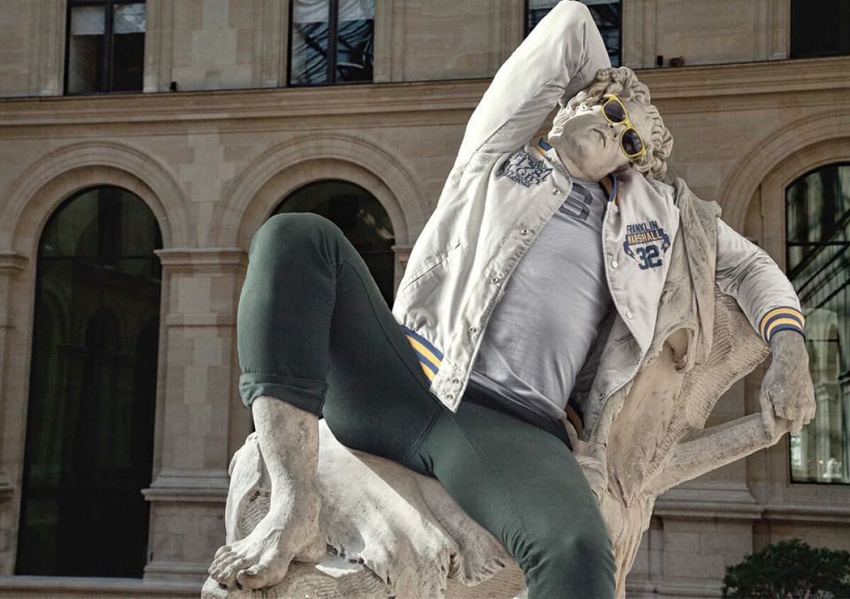 Sculptures du Louvre, façon "hipster"
