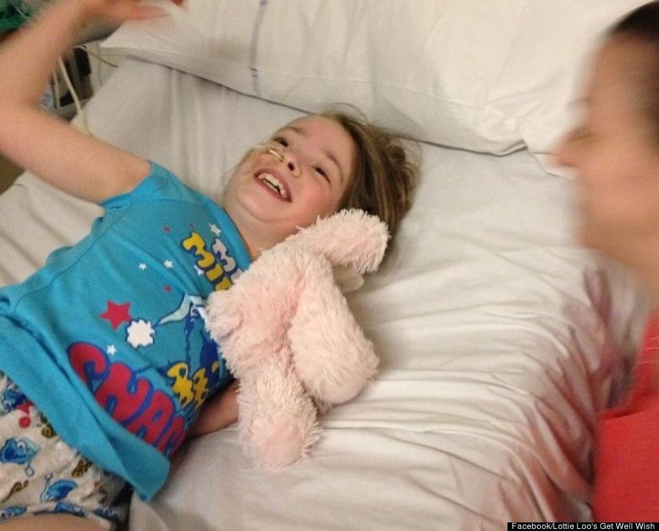 Charlotte se réveille du coma après avoir entendu la chanteuse Adele