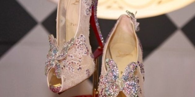 Christian Louboutin présente ses escarpins «Cendrillon» lors de la ... Christian Louboutin présente ses escarpins «Cendrillon» lors de la ...