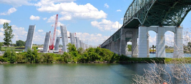 La déconstruction de l'ancien pont libérera sept hectares de berges sur la Rive-Sud et à Montréal.