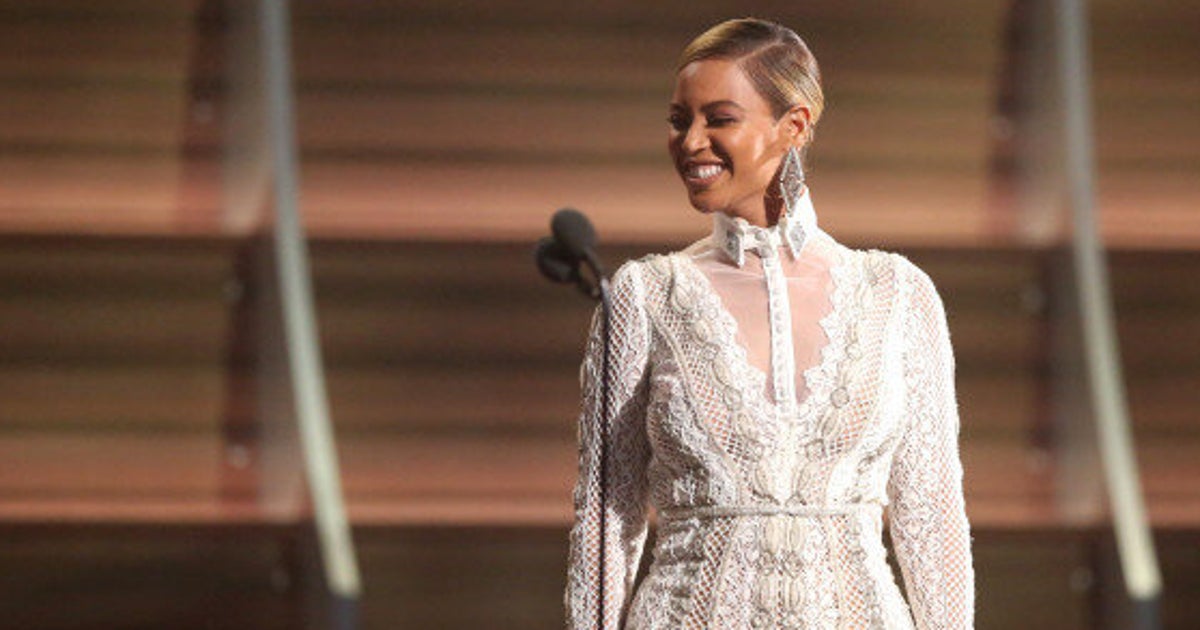 Les 10 plus belles tenues de Beyoncé (VIDÉO) | HuffPost Vivre
