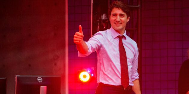 Justin Trudeau, Canada's prime minister, gives a thumbs up during a visit to the Electronic Arts Canada Inc. Capture Lab in Burnaby, British Columbia, Canada, on Thursday, May 18, 2017. Trudeau's government revealed a 'backstop' plan Thursday in Ottawa that would essentially force the minimum carbon price he announced last year onto holdouts. Photographer: Ben Nelms/Bloomberg via Getty Images