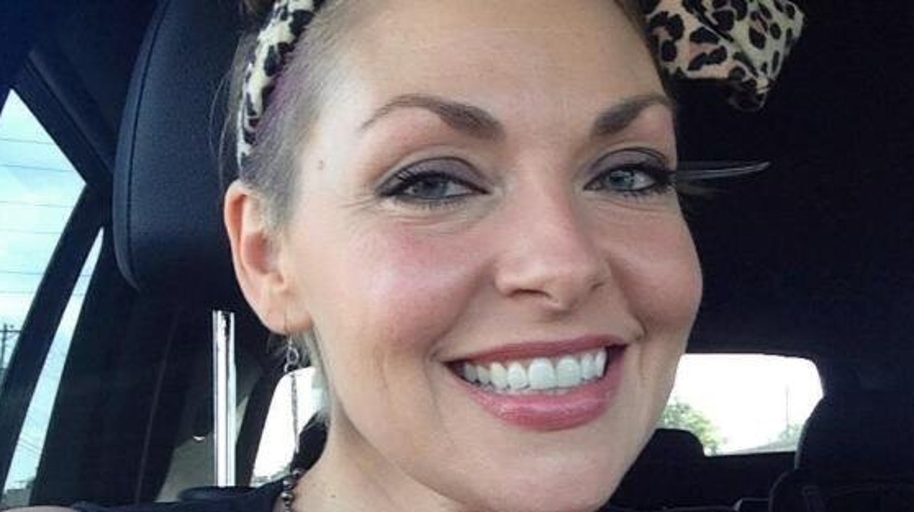 Annie Dufresne se moque du couple que forment Coeur de pirate et sa