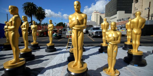 Oscar statues wait for a fresh coat of gold paint as preparations begin for the 89th Academy Awards in Hollywood, California, U.S., February 22, 2017. REUTERS/Mike Blake