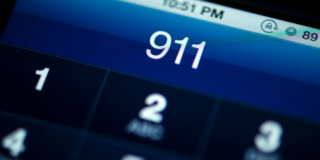 Calling 911 from smart phone