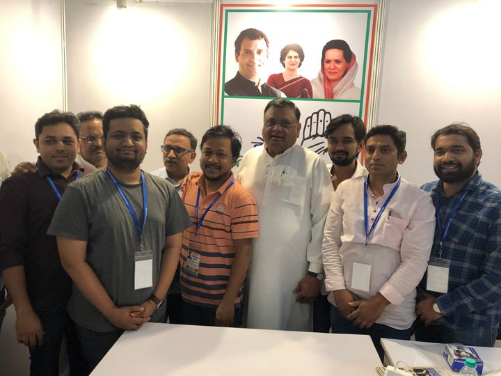 The team of youngsters from Maharashtra along with Congress general secretary Avinash Pande