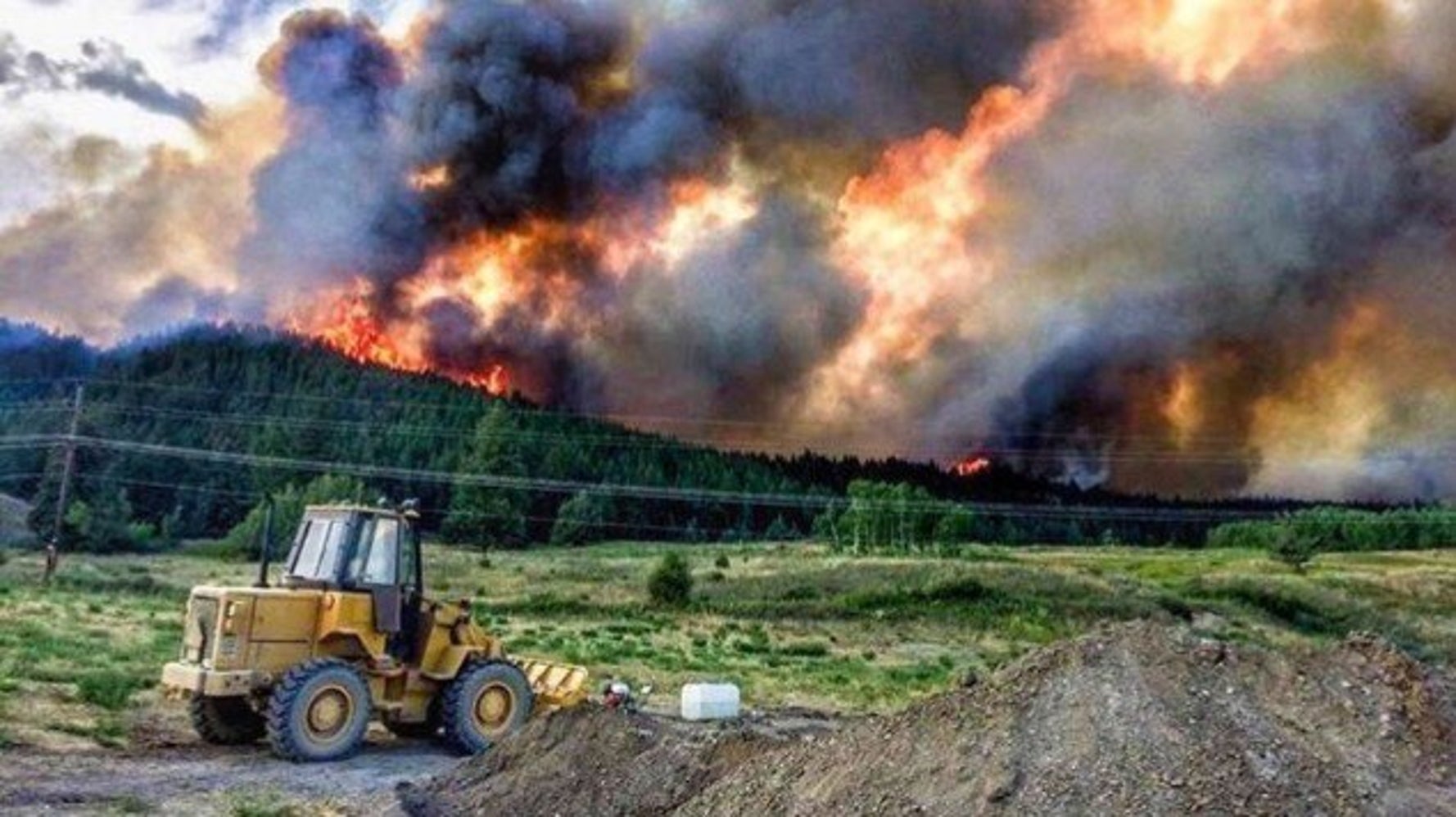 Ressources D'urgence Pour Feu De Forêt à Le Massegros