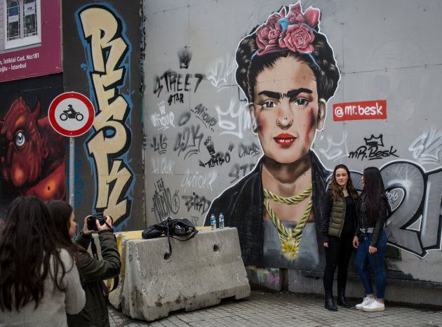 Les designers, fashionistas, photographes et illustrateurs trouvent en Frida une source inépuisable d'inspiration.