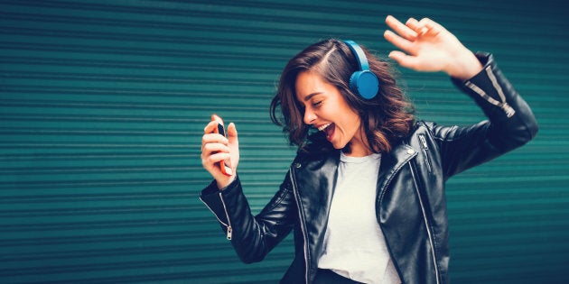 Decouvrez Ces 10 Chansons Francaises D Artistes Anglophones Huffpost Divertissement Decouvrez Ces 10 Chansons Francaises D Artistes Anglophones Huffpost Divertissement