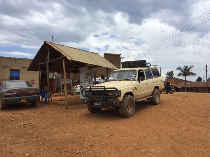 Station d'essence en Uganda