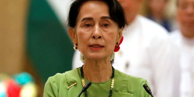 Si le gouvernement birman refuse d'agir, le Canada doit revoir ses relations bilatérales avec la Birmanie, une grande partie des sanctions ayant été levées en 2012.