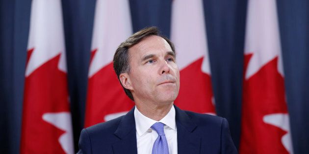 Ottawa serait mieux avisé de se concentrer sur la compétitivité fiscale canadienne vis-à-vis celle de son voisin.