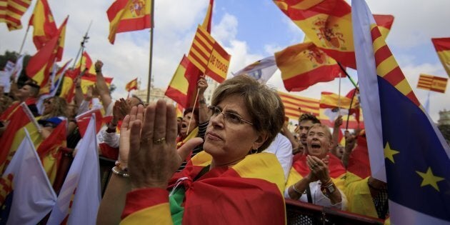 Pour justifier le silence des États face au chaos engendré par Madrid, certains se réfugient dans un légalisme étroit de façade qui révèle leur antinationalisme primaire ainsi que leur complicité profonde avec le statu quo constitutionnel.