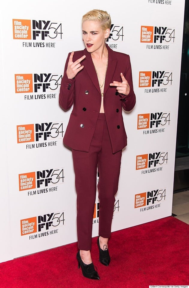 Kristen Stewart n'aime pas porter de soutien-gorge et l'assume à merveille