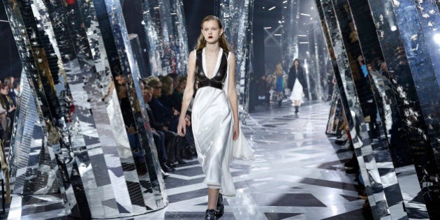 A model presents a creation by French designer Nicolas Ghesquiere as part of his Fall/Winter 2016/2017 women's ready-to-wear collection show for Louis Vuitton in Paris, France, March 9, 2016. REUTERS/Benoit Tessier