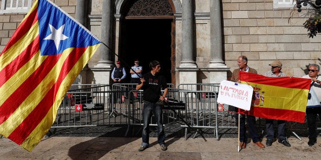 On peut s'attendre sans doute aussi à ce que les États européens ne veuillent pas inclure au départ la Catalogne dans l'Union européenne.