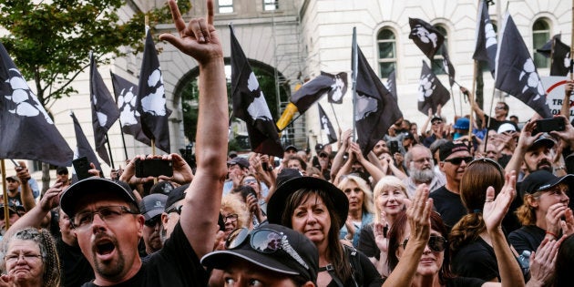 Le choix de nom du groupe La Meute n'est pas anodin, il permet de mieux comprendre son esprit.