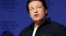 Jamie Oliver critique les parents qui permettent à leurs adolescents de publier des égoportraits sur les médias