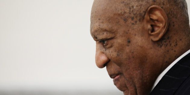 Si Cosby est accusé, il pourra faire face à environ 30 ans de prison. 