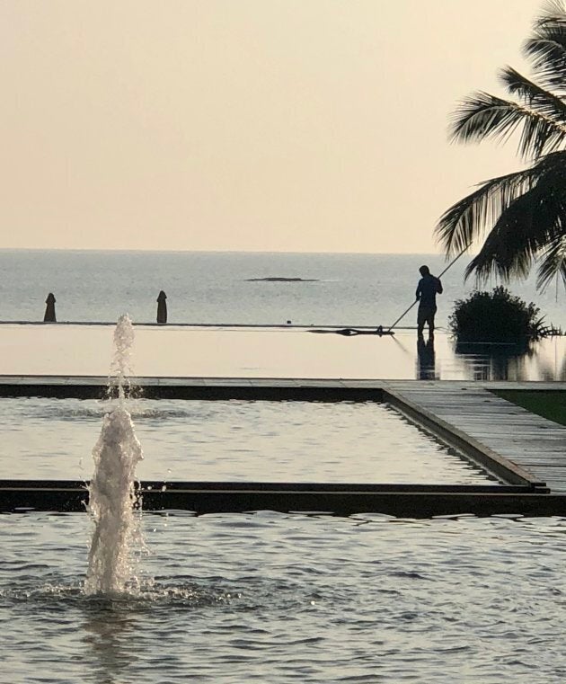 Piscine de l'hôtel UGA Bay