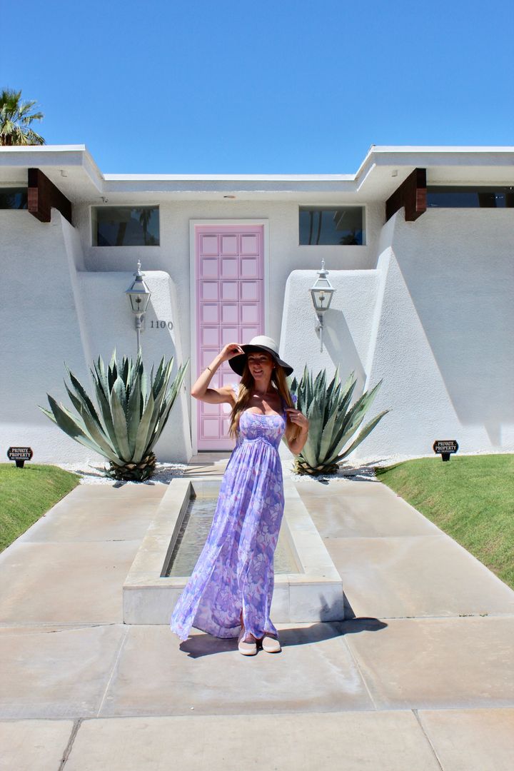La fameuse "pink door" de Palm Springs