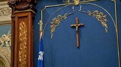 La CAQ veut déplacer le crucifix du Salon bleu de l'Assemblée