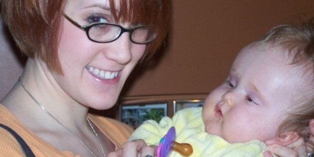 Je Regrette De N Avoir Pas Pu Recourir A Un Avortement Tardif Au Lieu De Donner Naissance A Ma Fille Huffpost Null