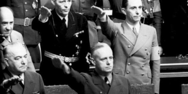 Reichstagsitzung in der Kroll-Oper, Joseph Goebbels und Joachim von Ribbentrop, Hitler-Gruß; keine PK-Angabe | original title | biased ...