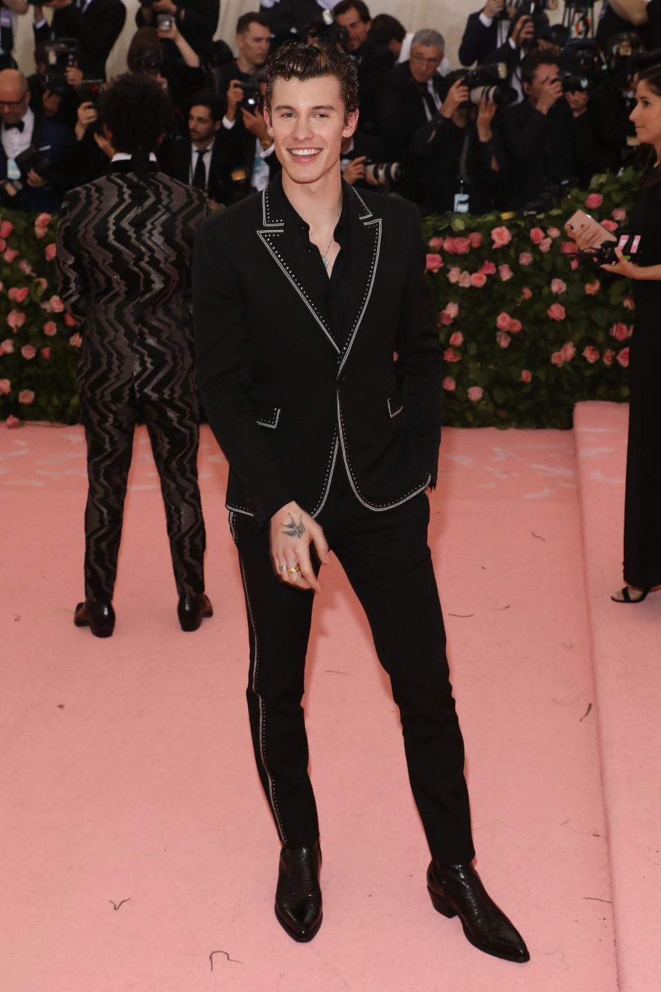 13 Celebs Who Really Missed The Mark On Met Gala's 'Camp' Theme ...