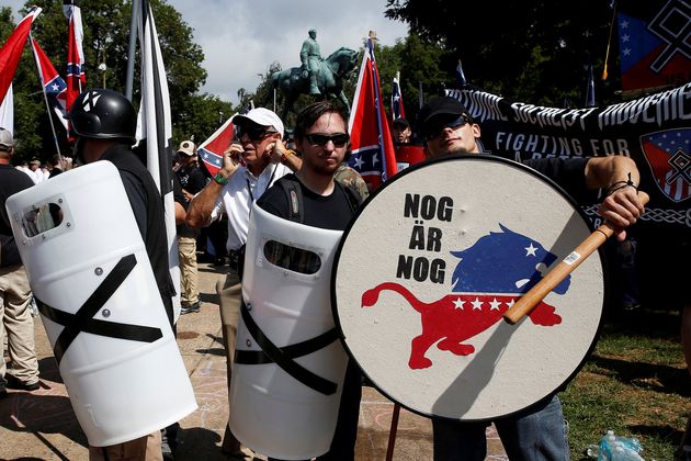 Supremacistas blancos en Charlottsville, Estados Unidos, en una imagen de