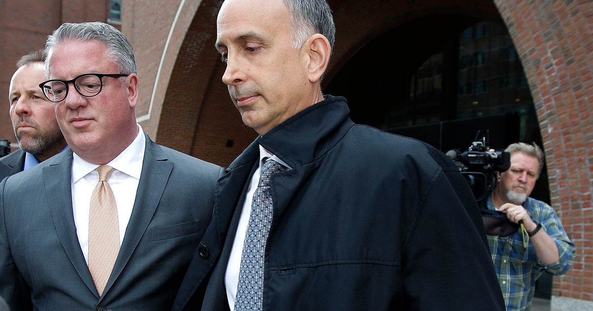 A 3rd Parent Pleads Guilty In College Admissions Scheme | HuffPost ...