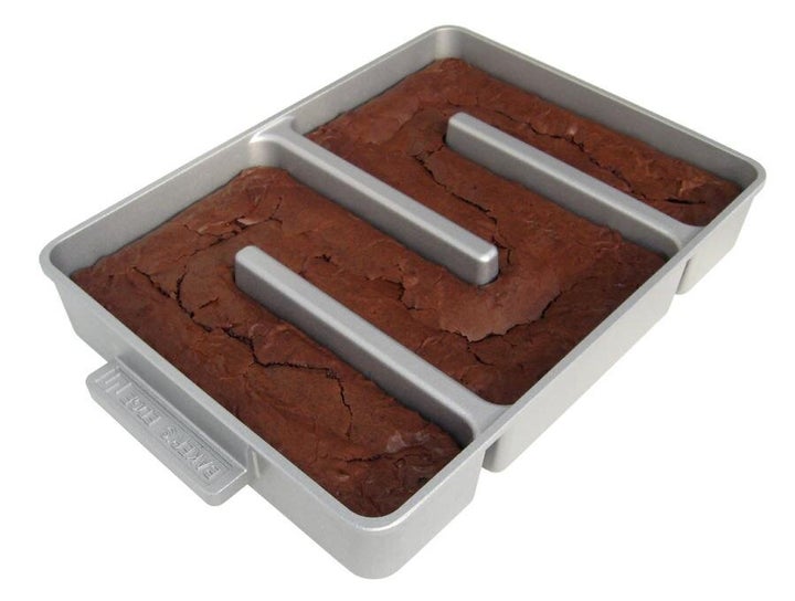 All Crispy Corners Brownie Pan