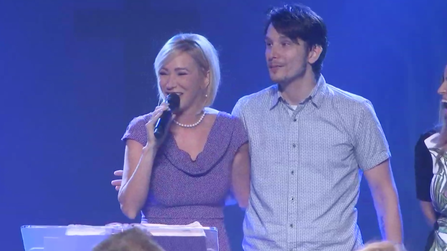 Paula White Trump S Spiritual Adviser Leaves Florida Church With New Ambitions Huffpost