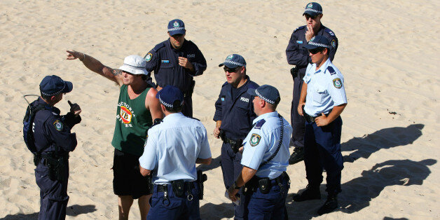 Search Resumes For Missing Swimmer At Sydney Beach | HuffPost News