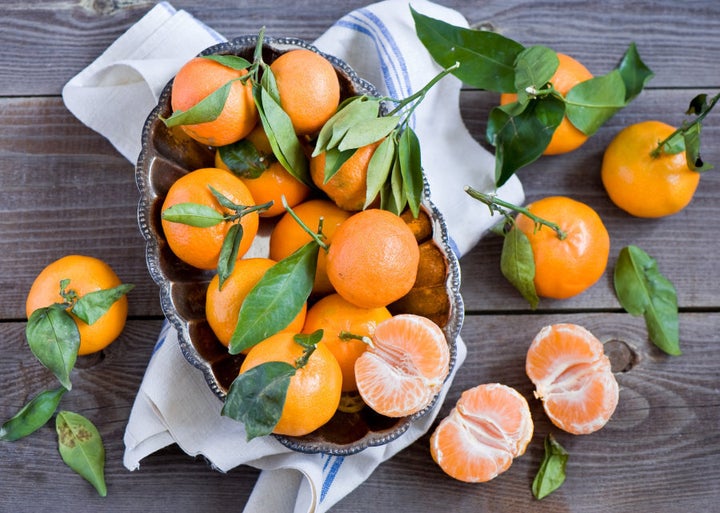 Citrus fruits like mandarins, lemon, oranges and lime are FODMAP friendly foods.