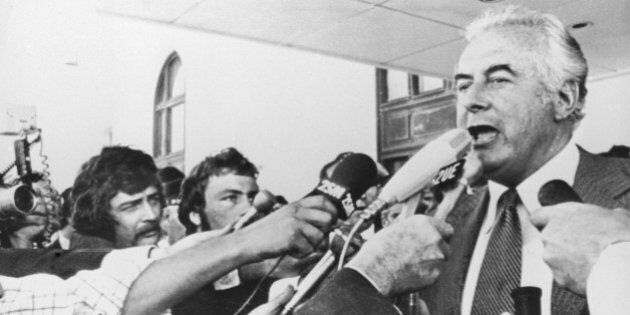 During Australia's constitutional crisis of 1975, Prime Minister Gough Whitlam addresses reporters outside the Parliament building in Canberra after his dismissal by Australia's Governor-General, 11th November 1975. Kerr named opposition leader Malcolm Fraser to lead a caretaker government until elections in December. (Photo by Keystone/Hulton Archive/Getty Images)