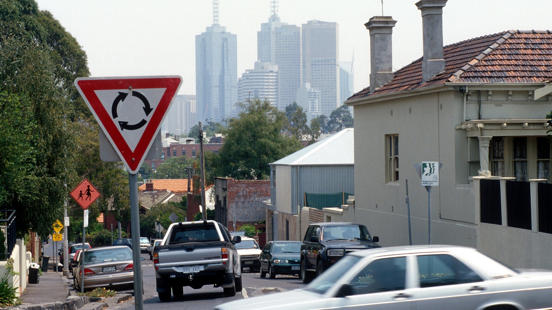 Health Warning For Melbourne Residents As Pollution Lingers HuffPost