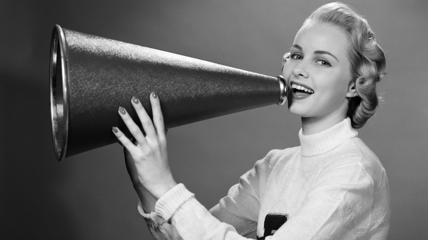 turn-your-phone-off-loudspeaker-mum-huffpost-australia-life