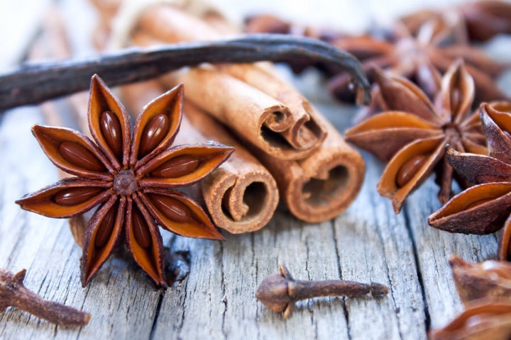 Cinnamon pairs perfectly with aromatic spices like star anise, cloves and vanilla.