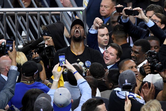 Yeah, Durant looks kinda satisfied.