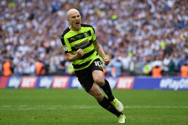 Boy oh Mooy can he play.