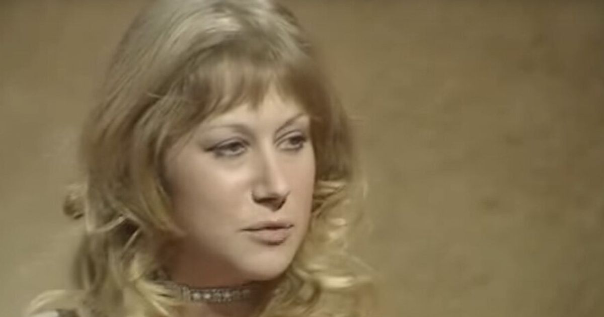 Watch Helen Mirren Handle Herself Like A Boss In This Sexist 1975 7104