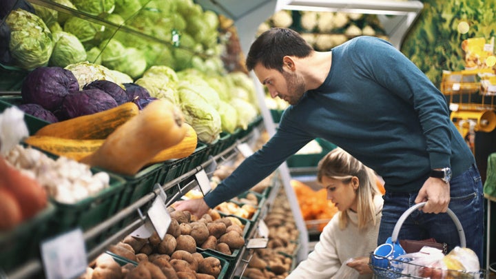 Tip: to avoid confusion, stick to whole foods without packaging.