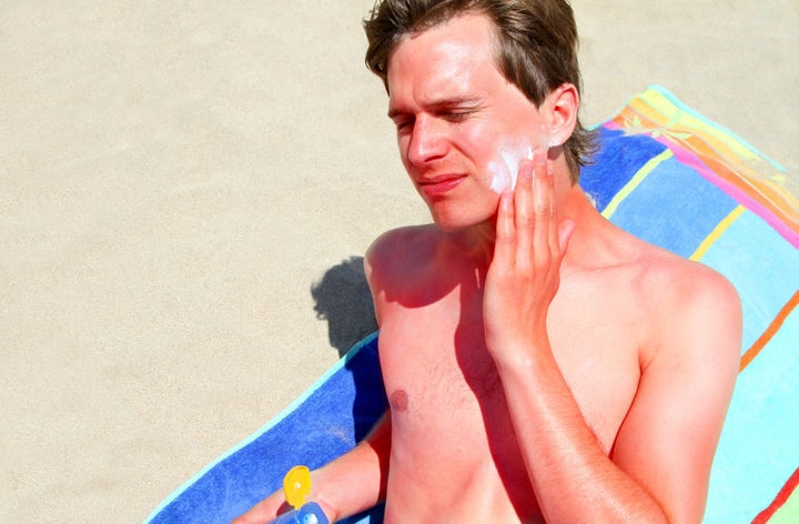 WEAR. SUNSCREEN.
