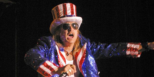 ATLANTIC CITY, NJ - JULY 4: Kid Rock performs at the Etess Arena at Trump Taj Mahal on July 4, 2004, in Atlantic City, New Jersey. (Photo by Donald B. Kravitz/Getty Images)